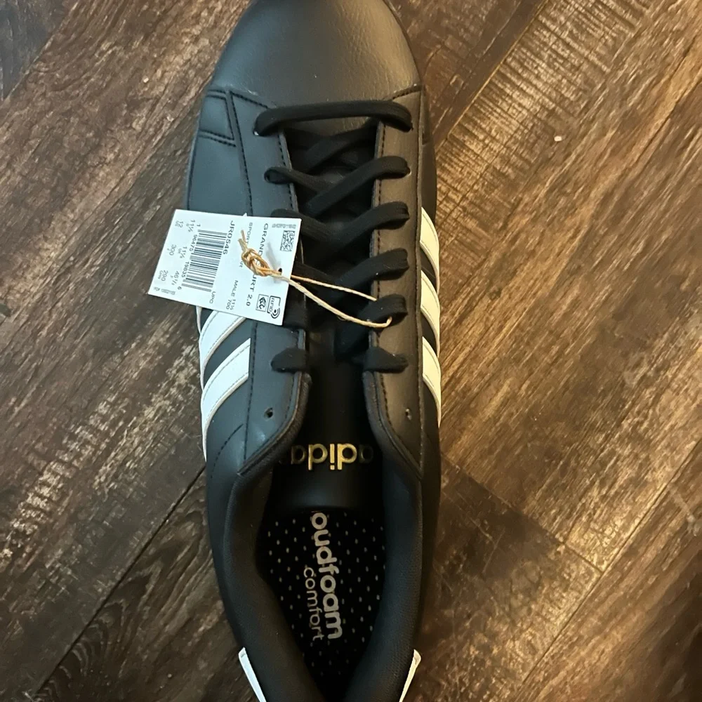 Adidas Men’s Grand Court 2.0 Black and Gold Sneakers - Picture 4 of 6